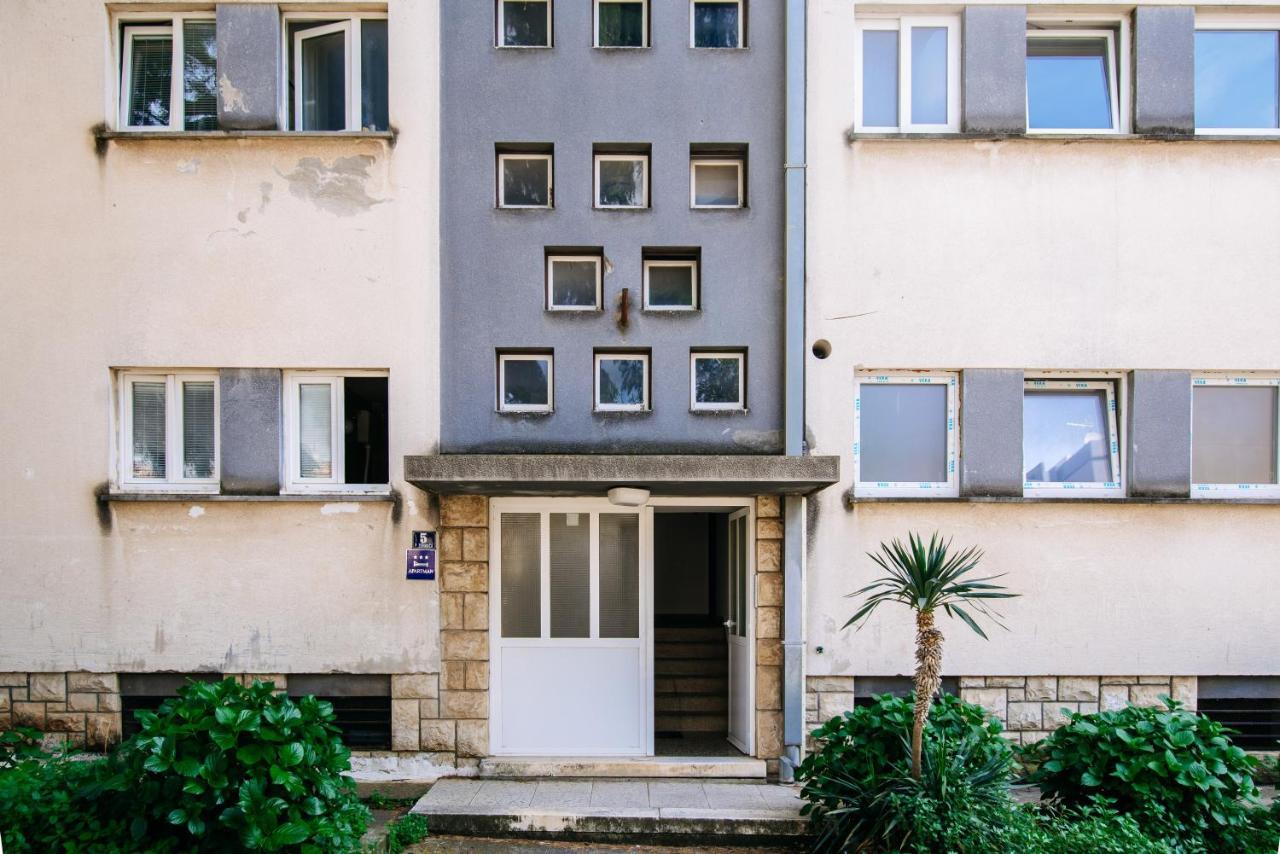 Sunnynest Apartment - 3Br Apt With Free Parking & Wi-Fi, Close To Lapad Bay Beach Dubrownik Zewnętrze zdjęcie