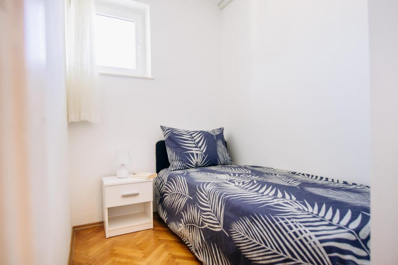 Sunnynest Apartment - 3Br Apt With Free Parking & Wi-Fi, Close To Lapad Bay Beach Dubrownik Zewnętrze zdjęcie